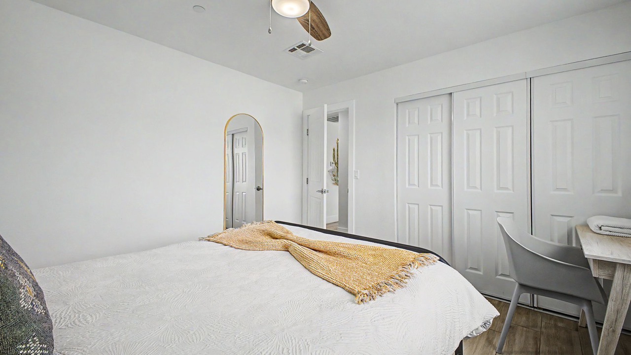 Photo of Bedroom in New Papago Parkway