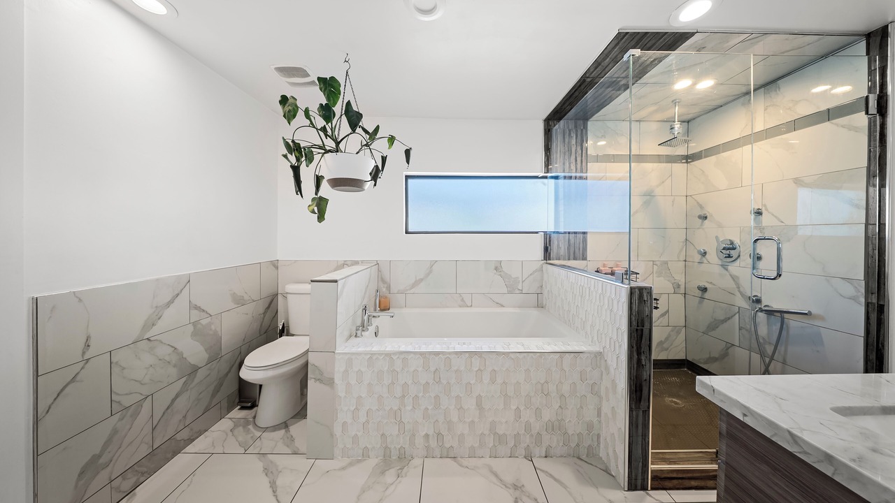 Photo of Bathroom in Encanto
