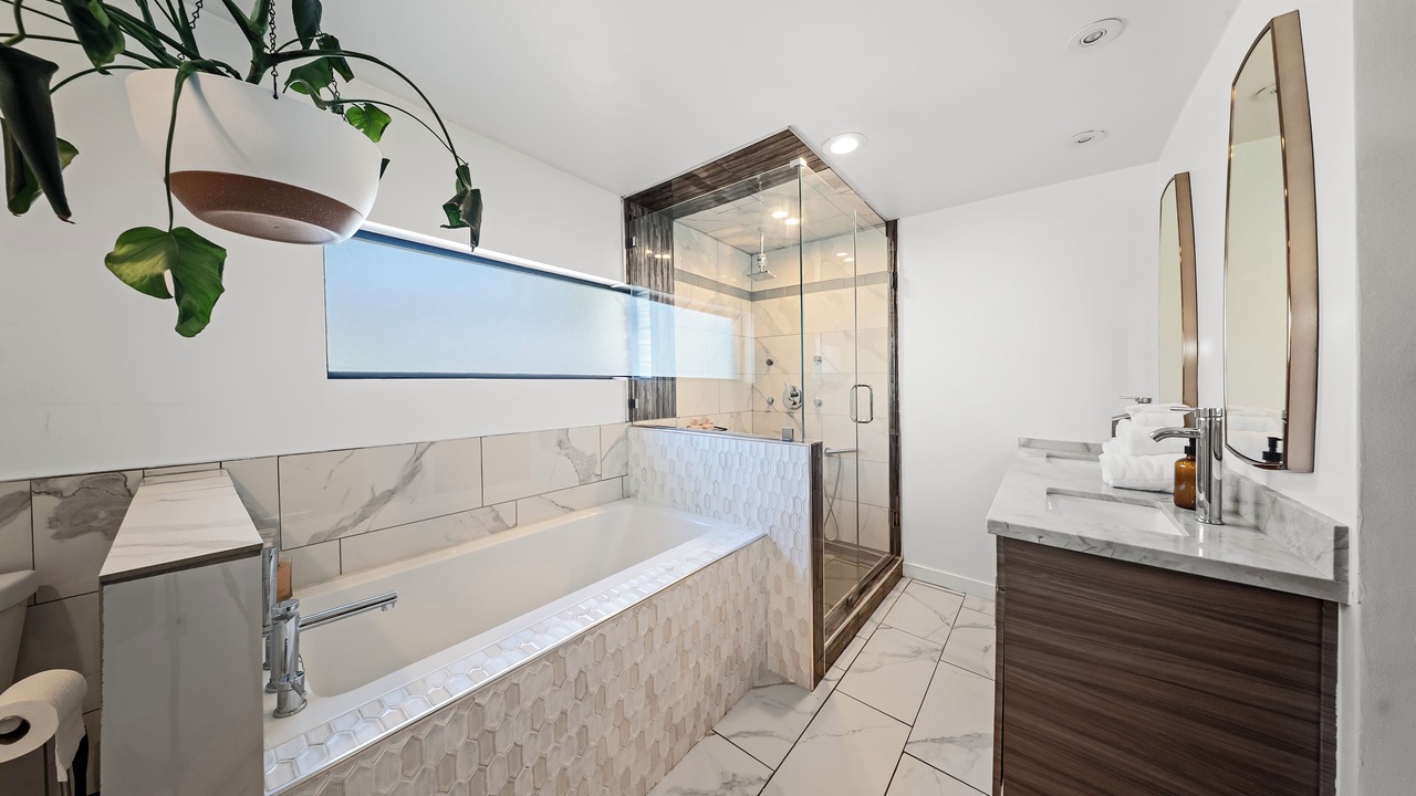 Photo of Bathroom in Encanto
