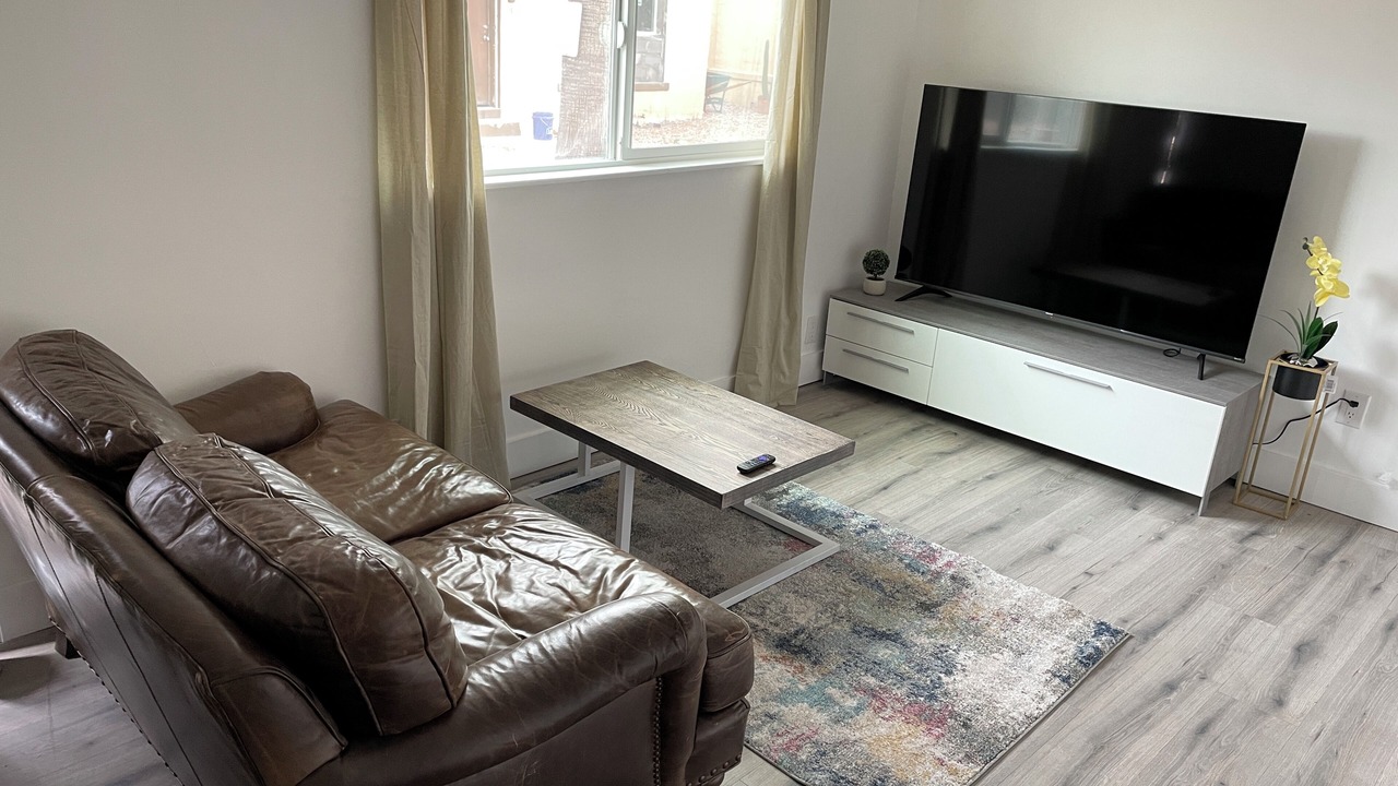 Photo of Livingroom in Downtown Phoenix