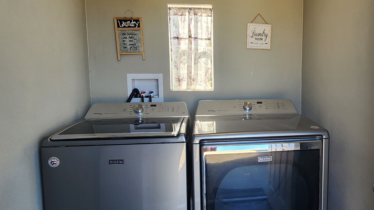 Photo of Bedroom in Dolan Springs