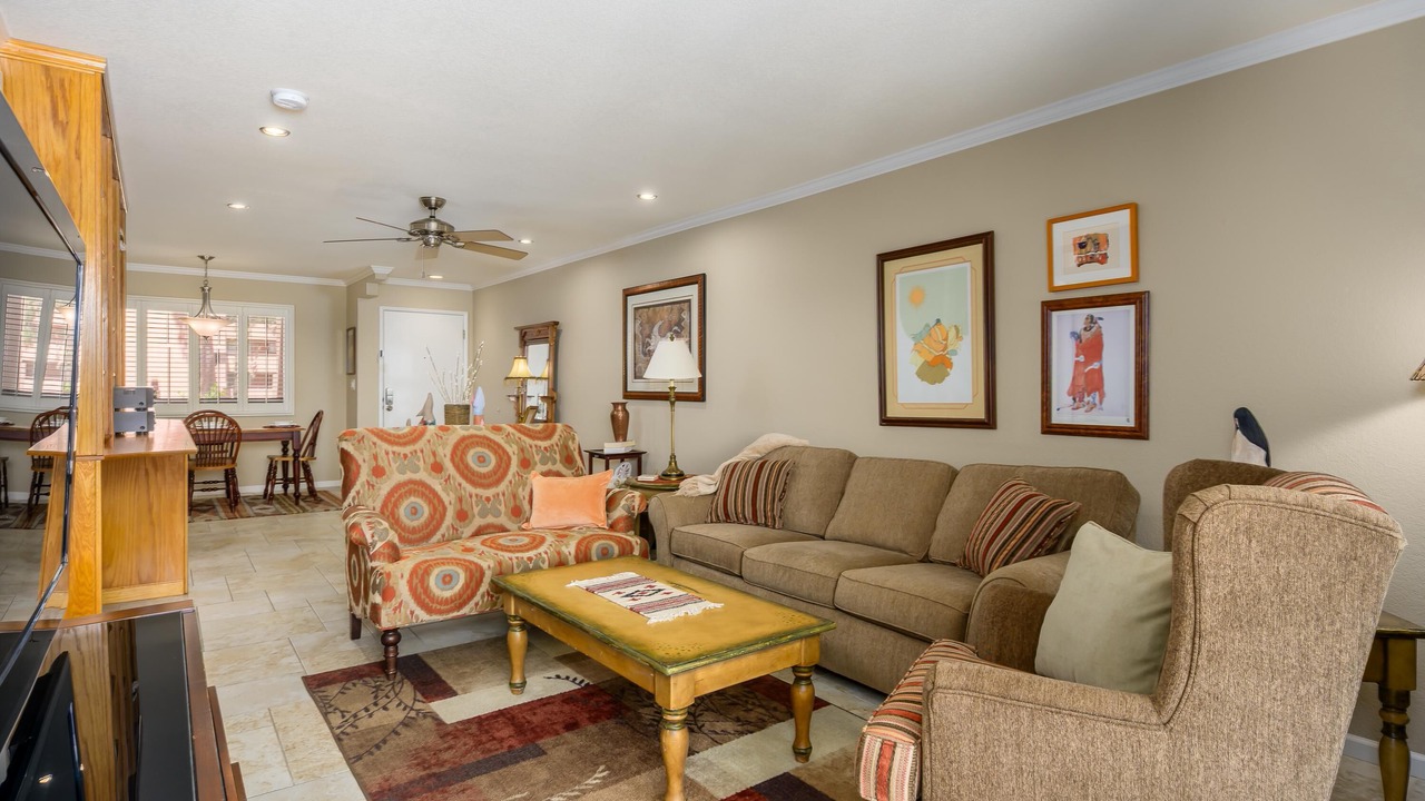 Photo of Bedroom in Paradise Valley Village