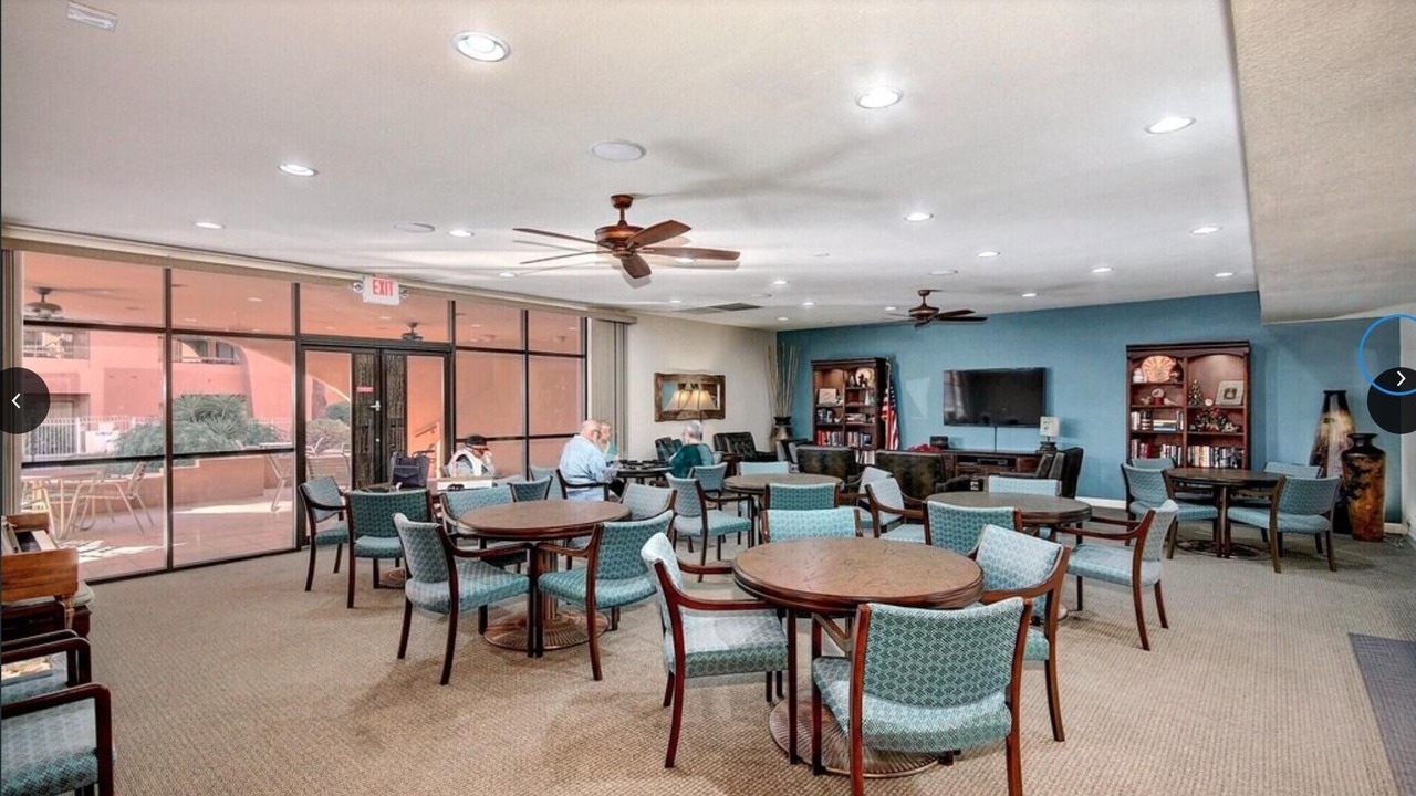Photo of Bedroom in Paradise Valley Village