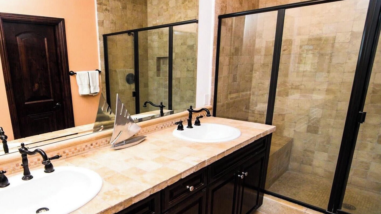 Photo of Bathroom in El Dorado Ranch