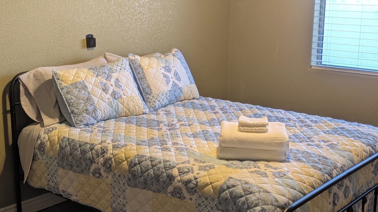 Photo of Bedroom in Fort Mohave