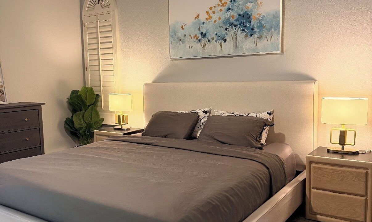 Photo of Bedroom in Paradise Valley Village