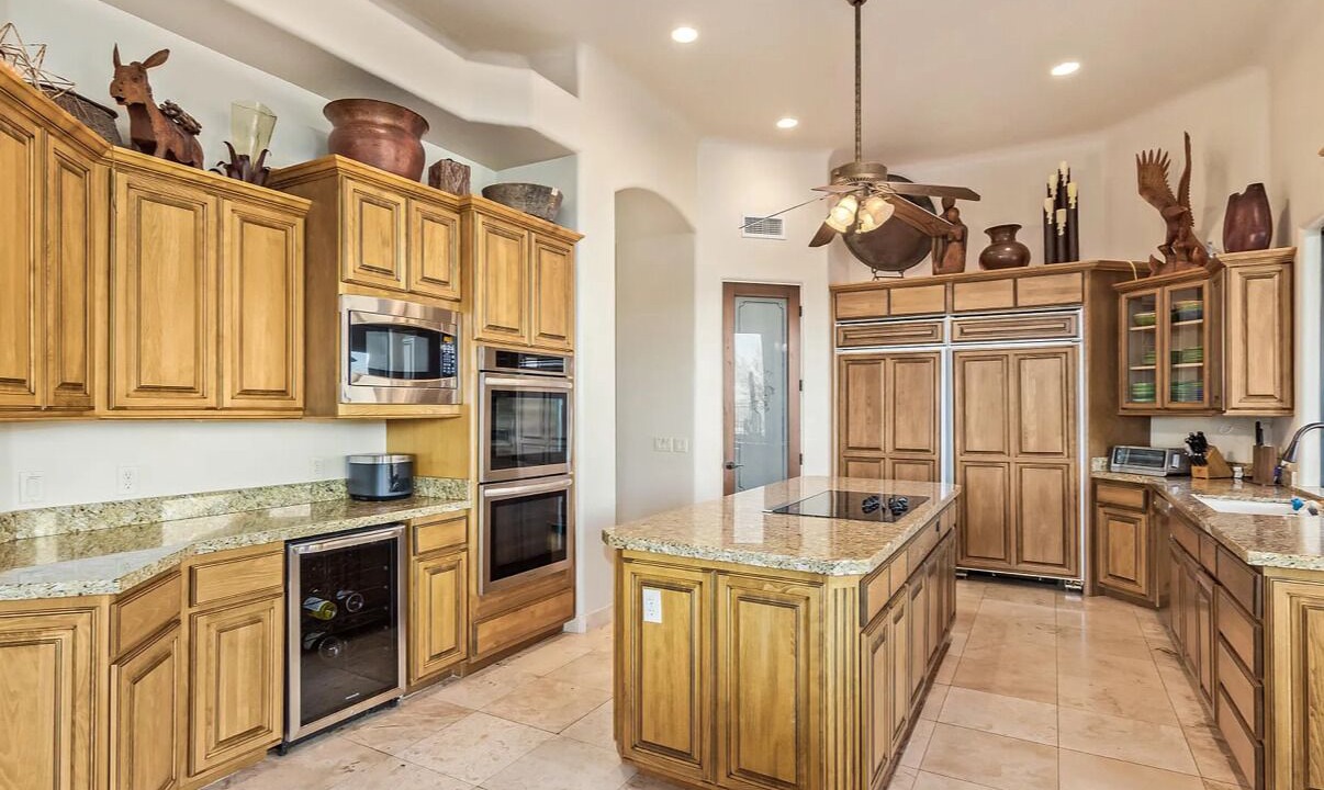 Photo of Kitchen in Rio Verde Foothills