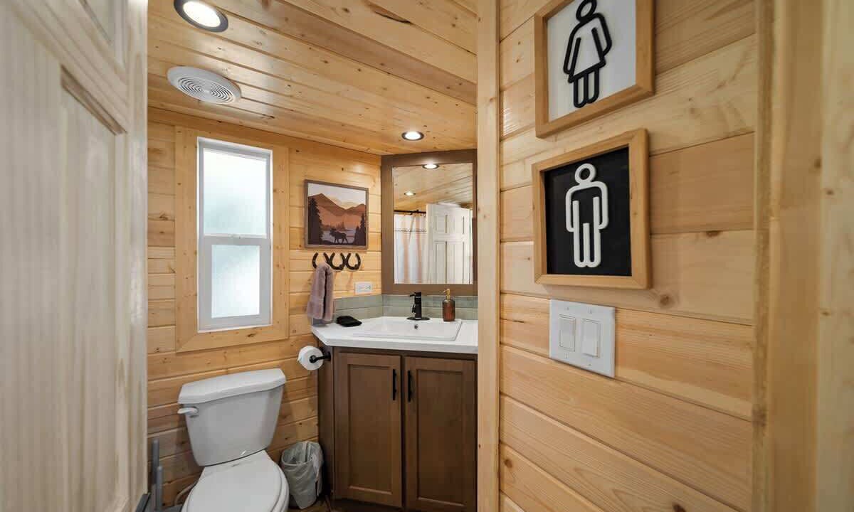 Photo of Bathroom in Heber