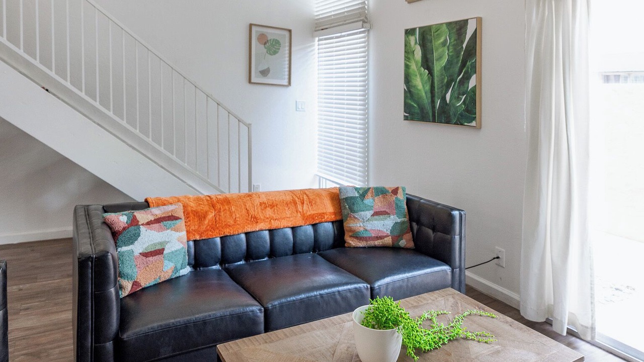 Photo of Livingroom in Arts District