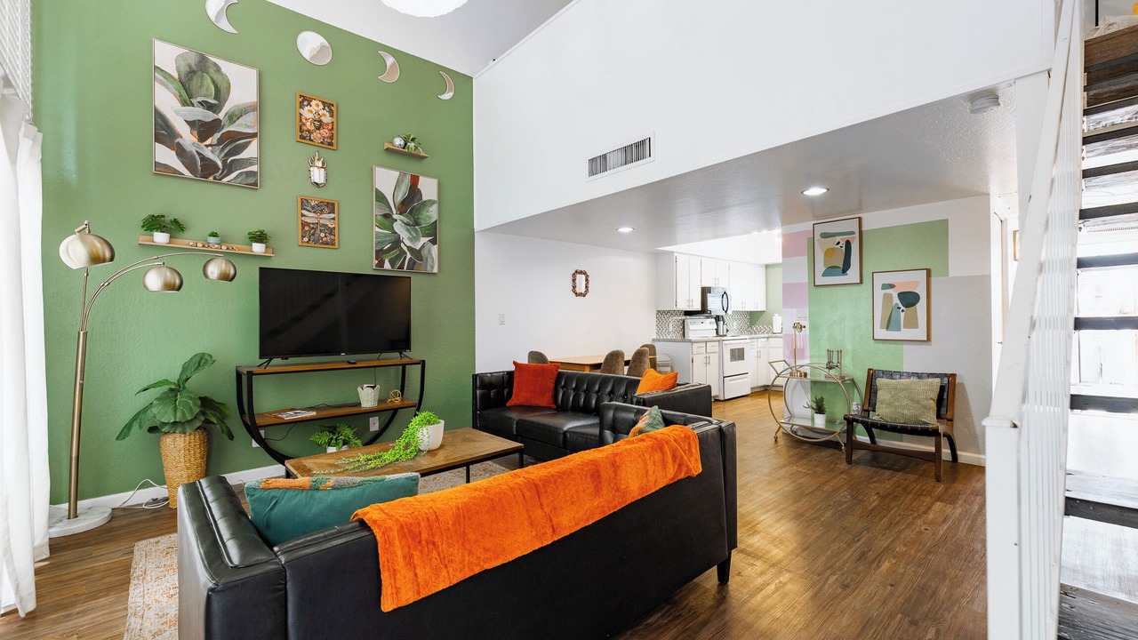 Photo of Livingroom in Arts District