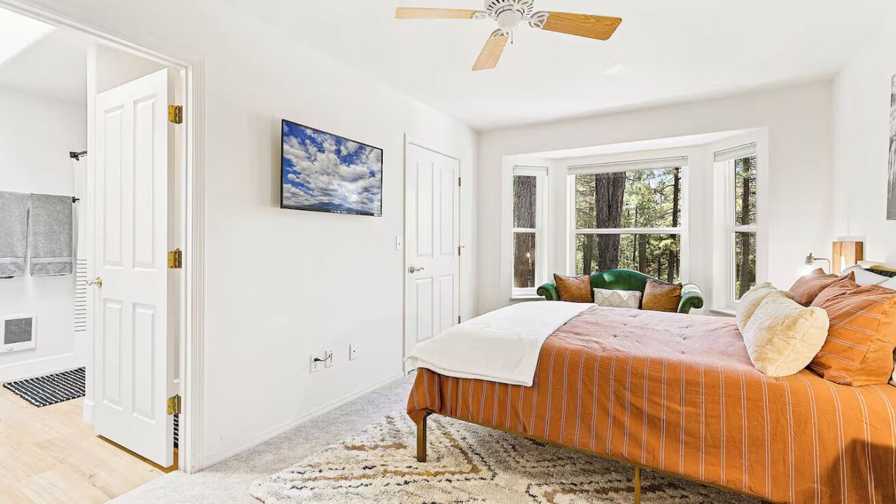 Photo of Bedroom in Munds Park