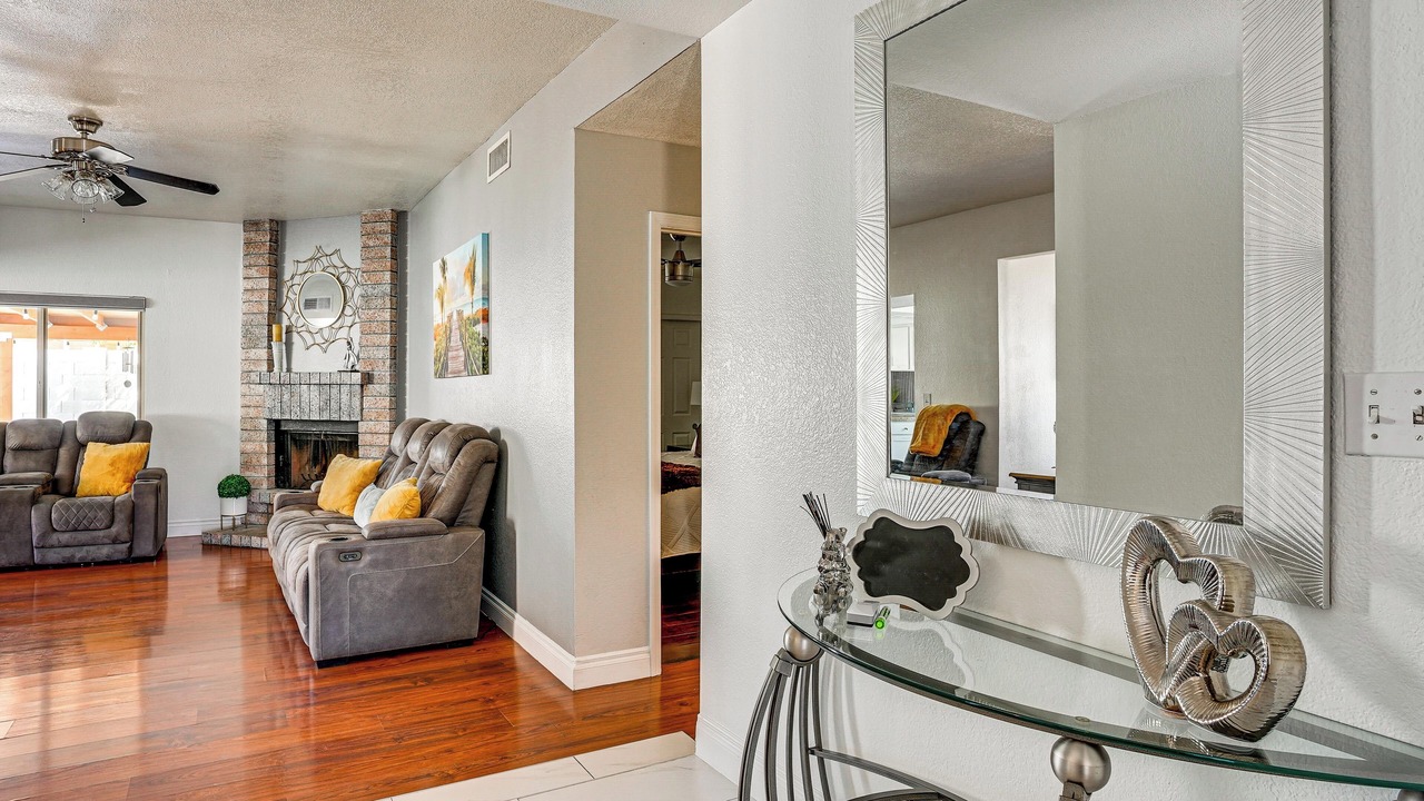 Photo of Livingroom in Phoenix