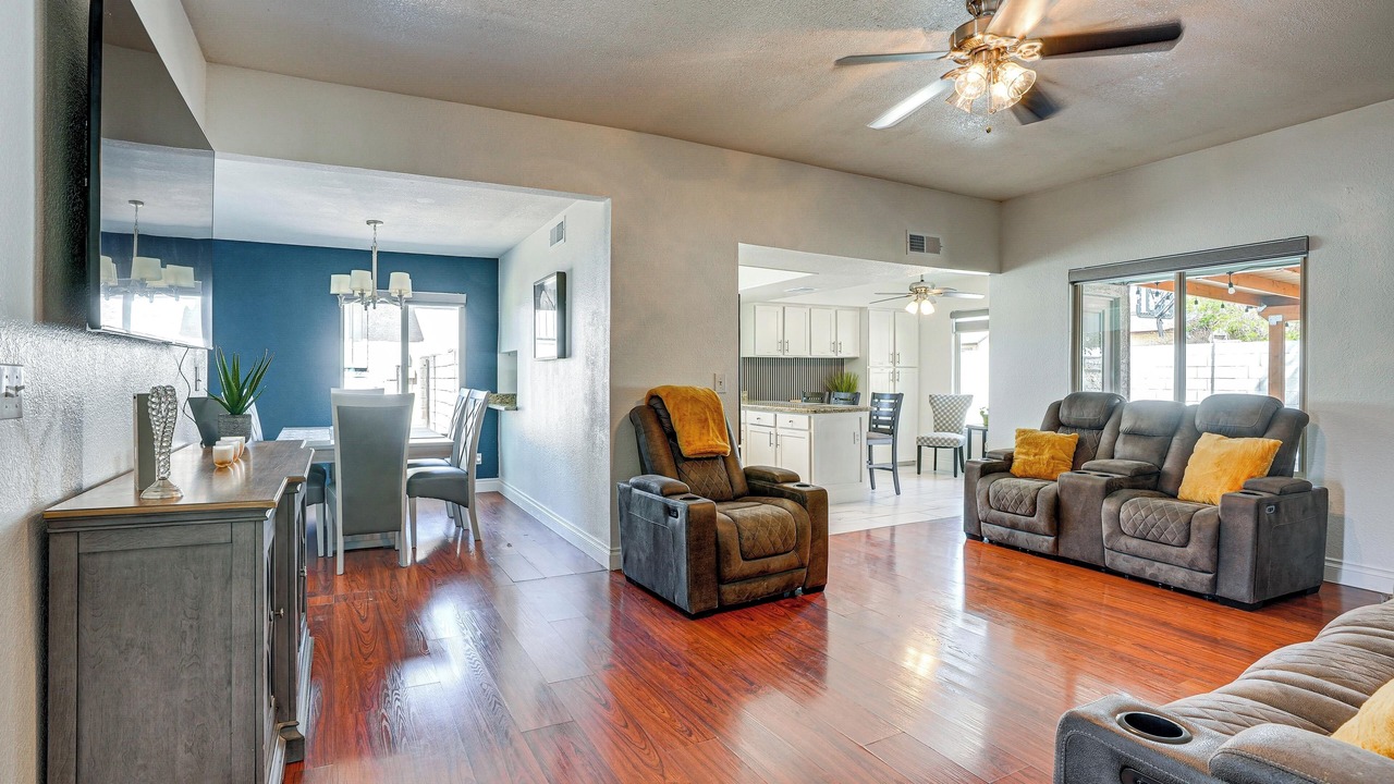 Photo of Livingroom in Phoenix