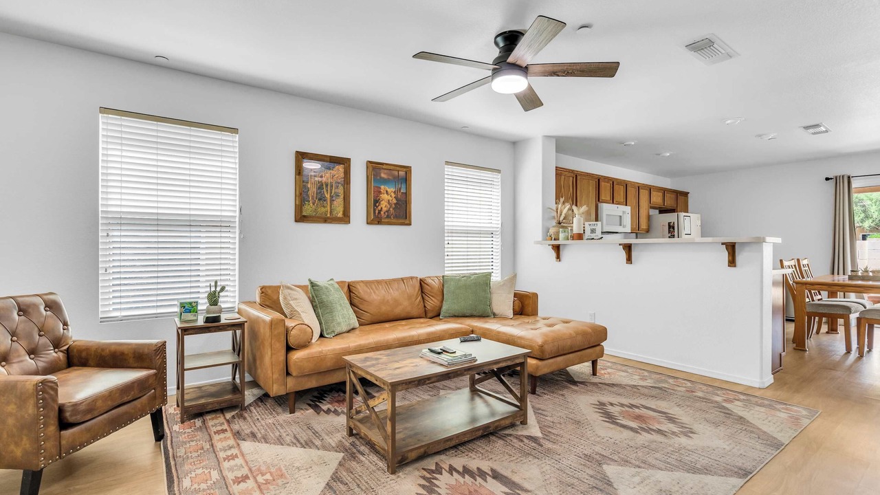 Photo of Livingroom in Casas Adobes