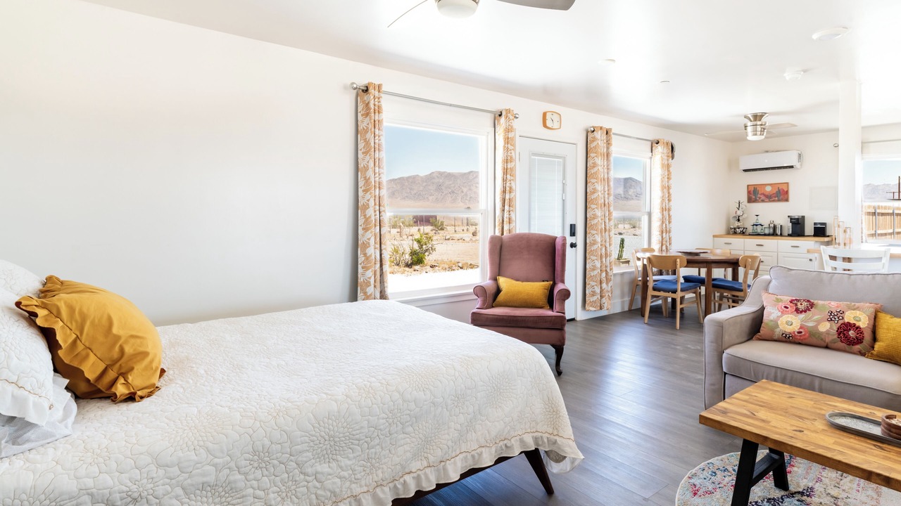 Photo of Bedroom in Wonder Valley