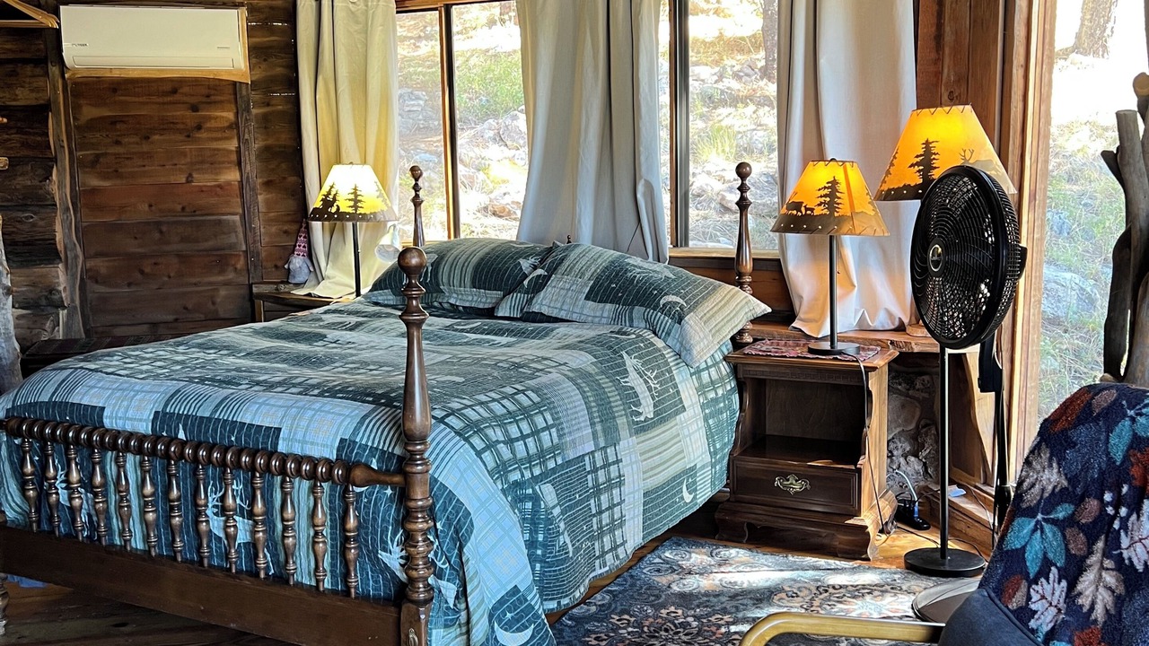 Photo of Bedroom in Flagstaff