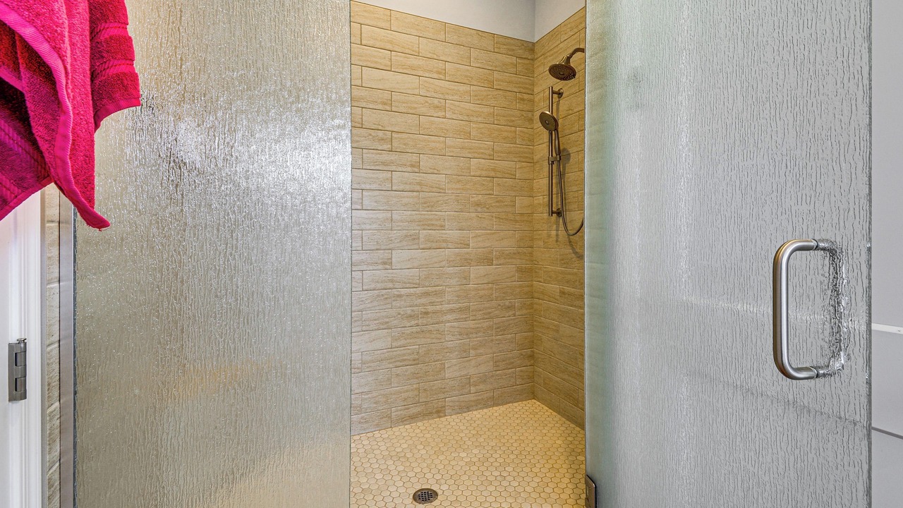 Photo of Bathroom in Williamson