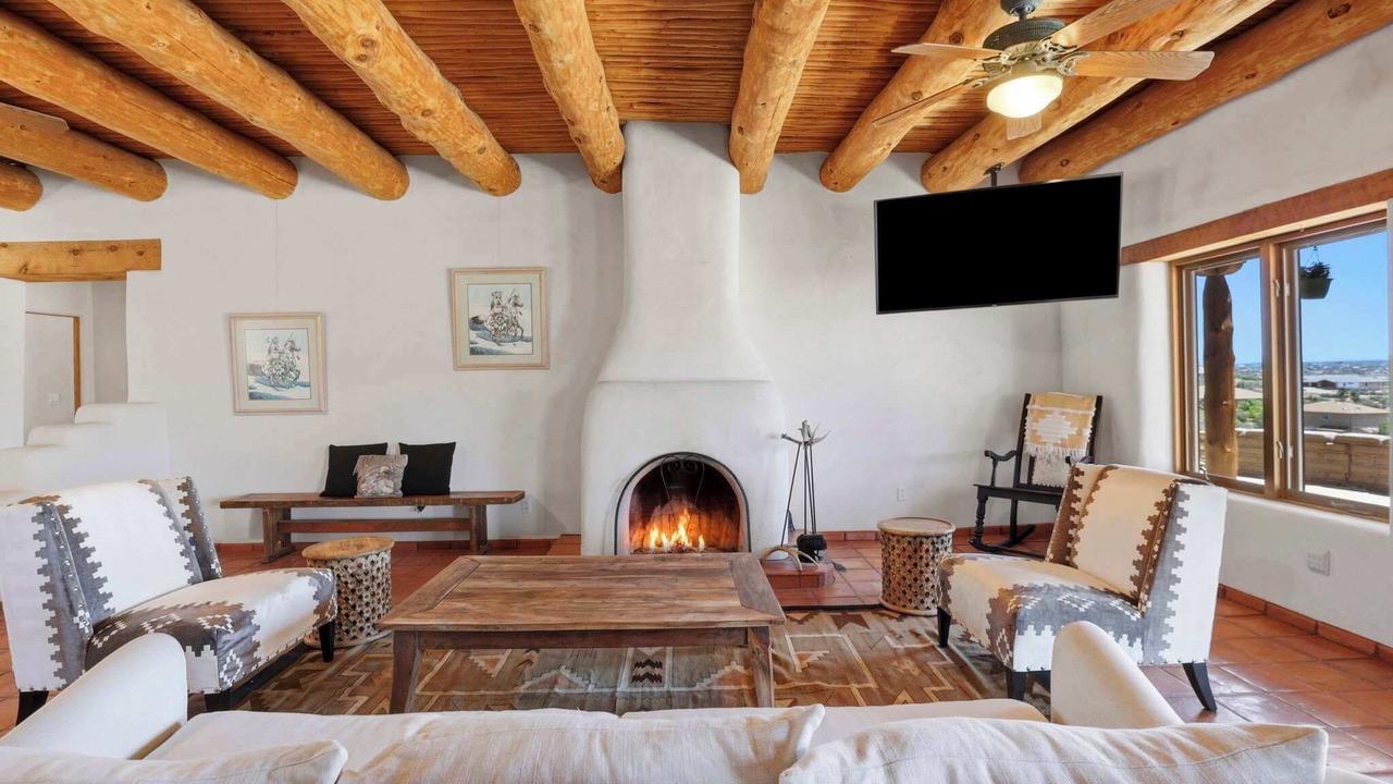 Photo of Livingroom in Williamson