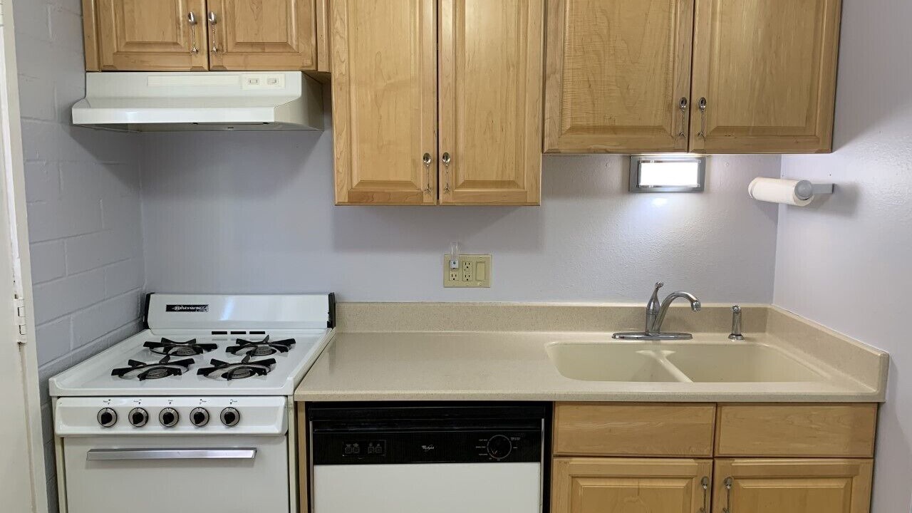 Photo of Kitchen in La Canada Desert Homesites