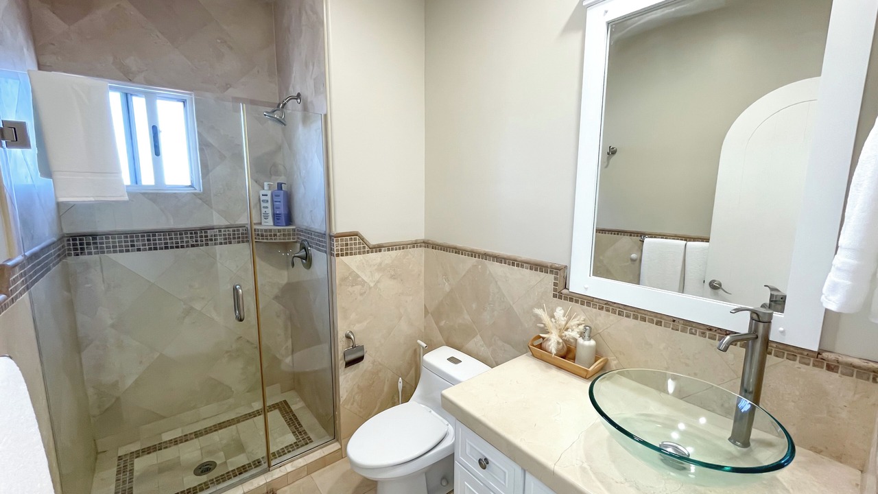 Photo of Bathroom in Miramar