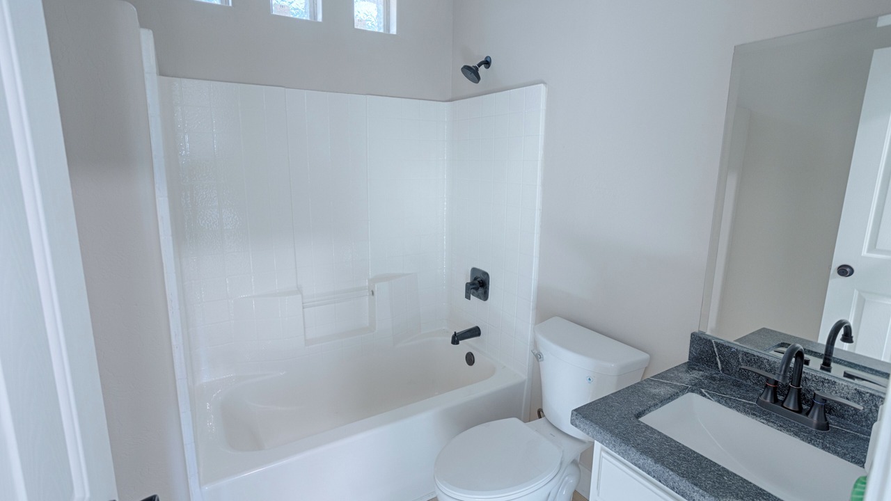 Photo of Bathroom in Clay Springs