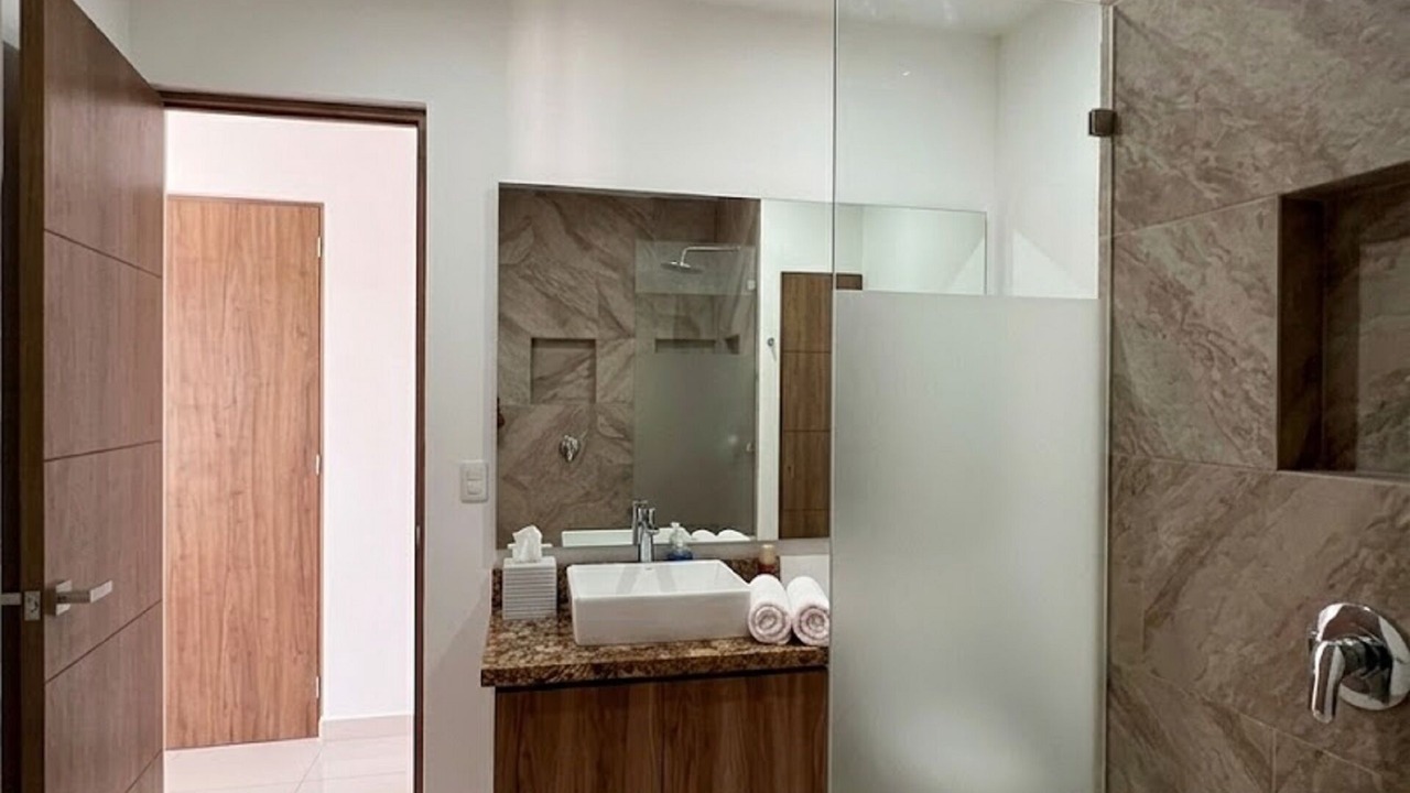 Photo of Bathroom in North Hotel Zone