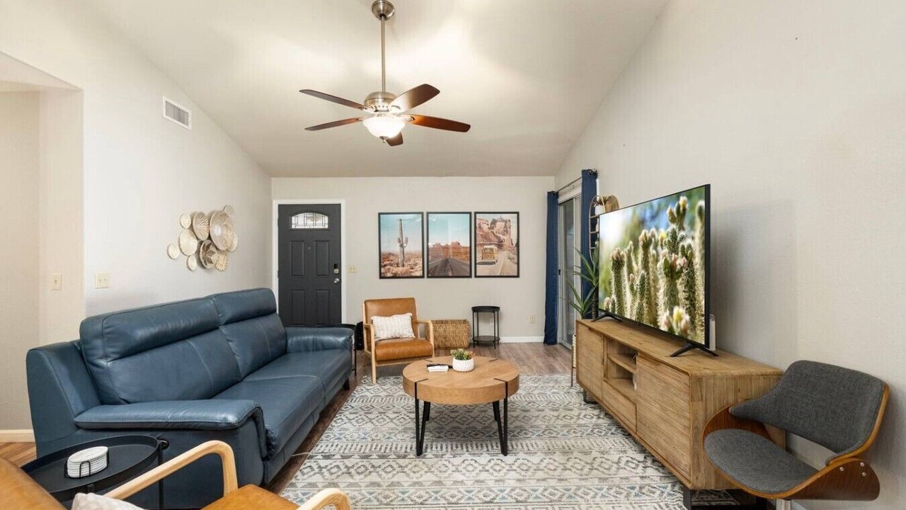 Photo of Livingroom in Garden Point