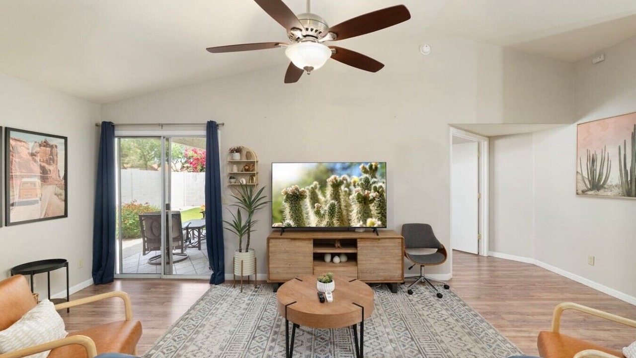 Photo of Livingroom in Garden Point