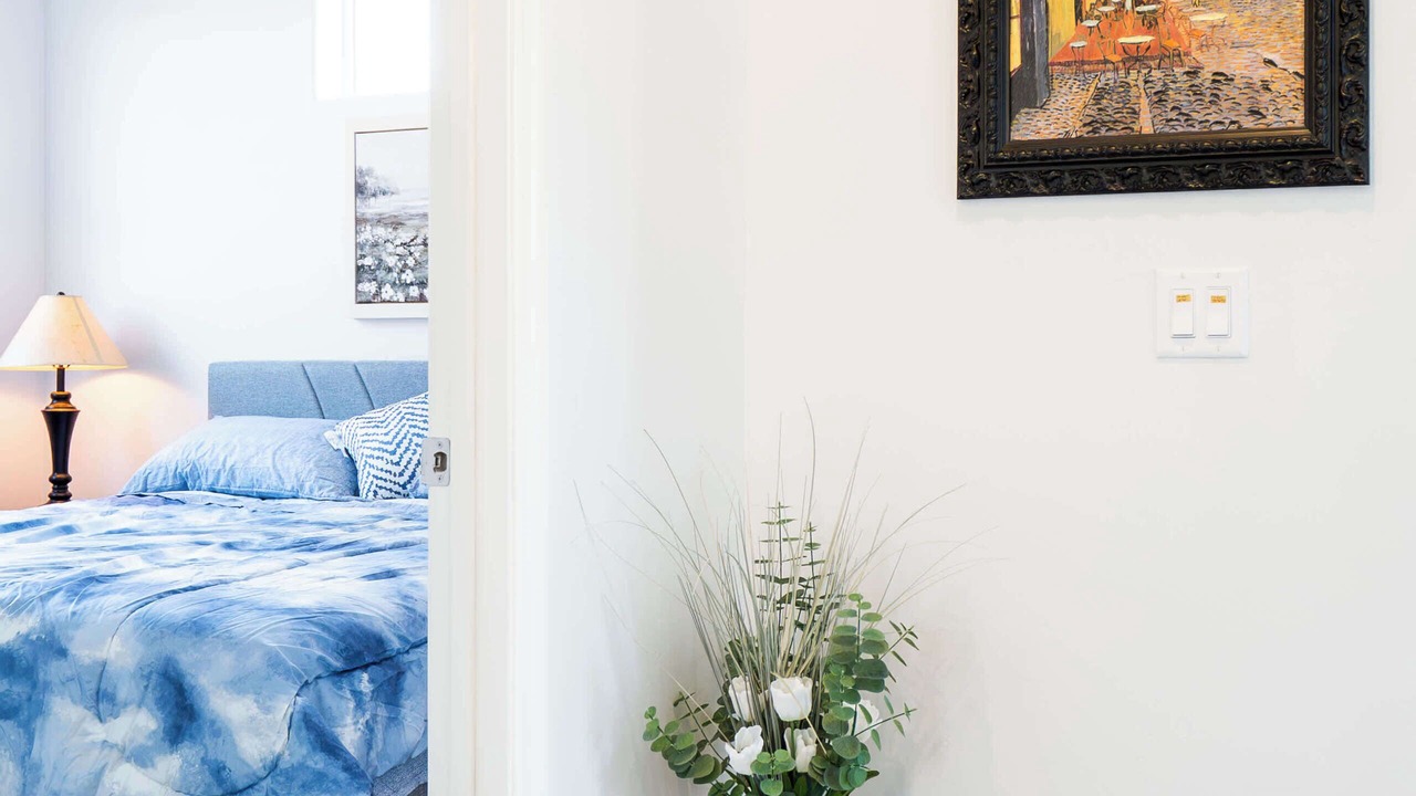 Photo of Bedroom in Barrio Hollywood