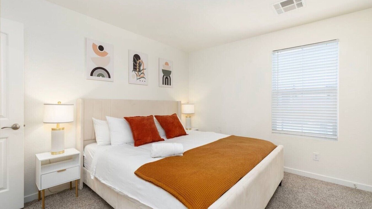 Photo of Bedroom in Encanto