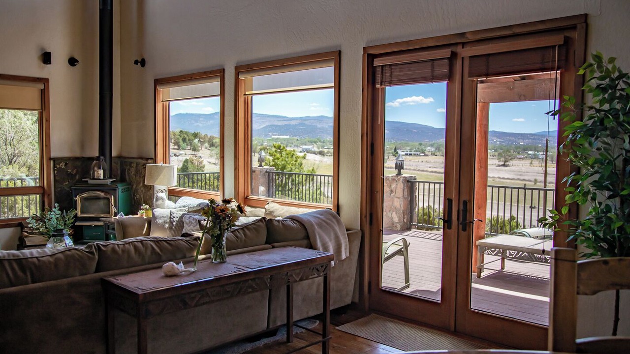 Photo of Livingroom in Springerville