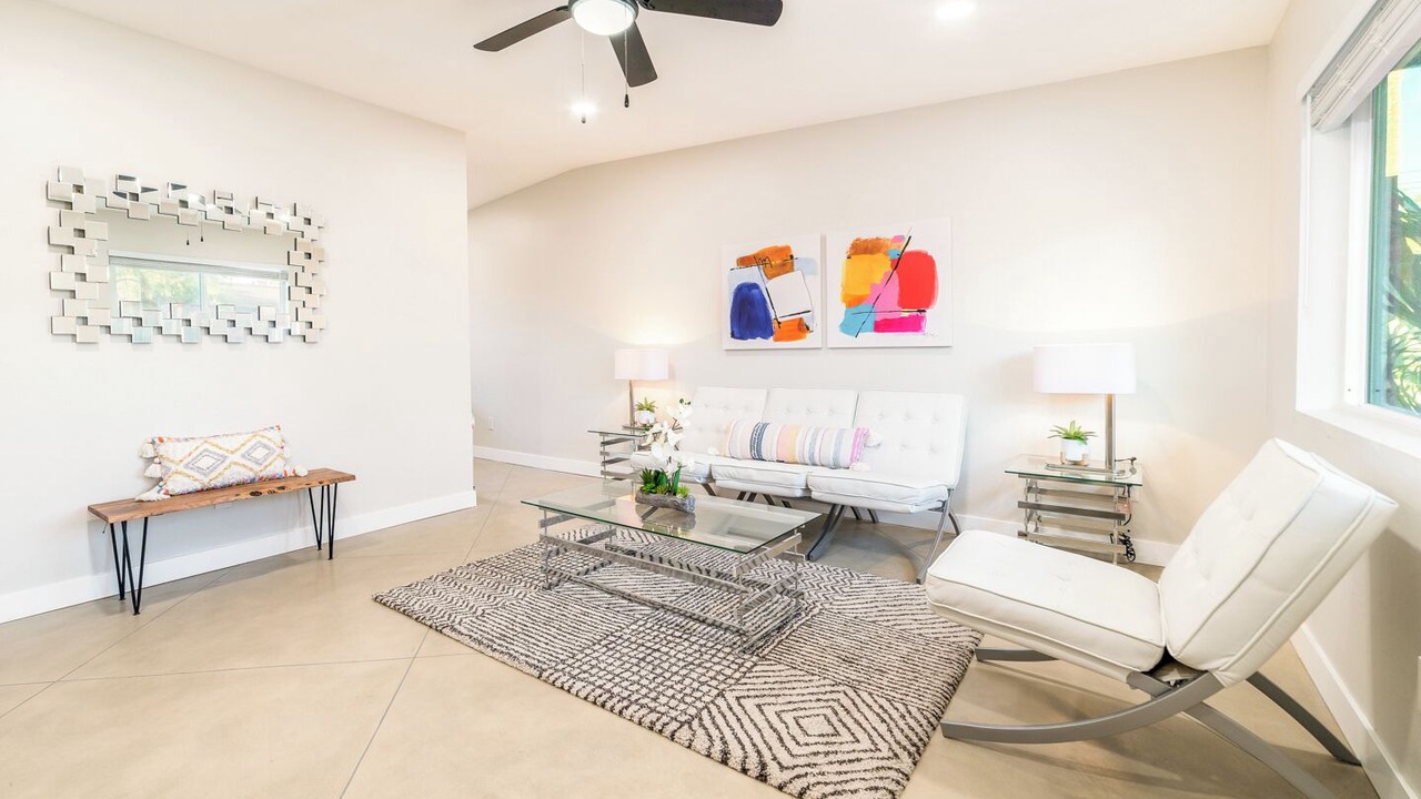 Photo of Livingroom in Palo Verde
