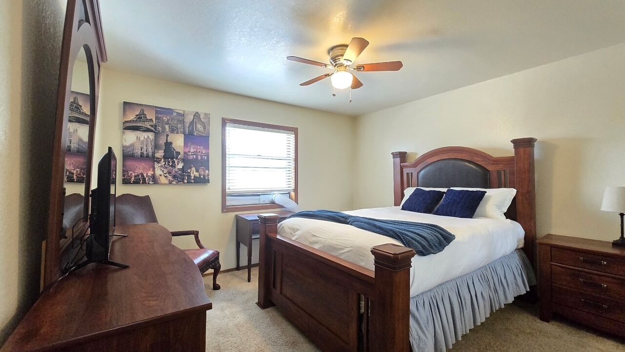 Photo of Bedroom in Munds Park
