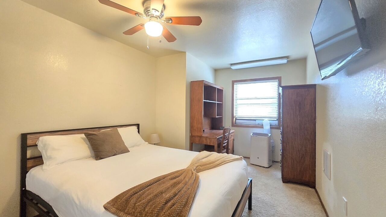 Photo of Bedroom in Munds Park