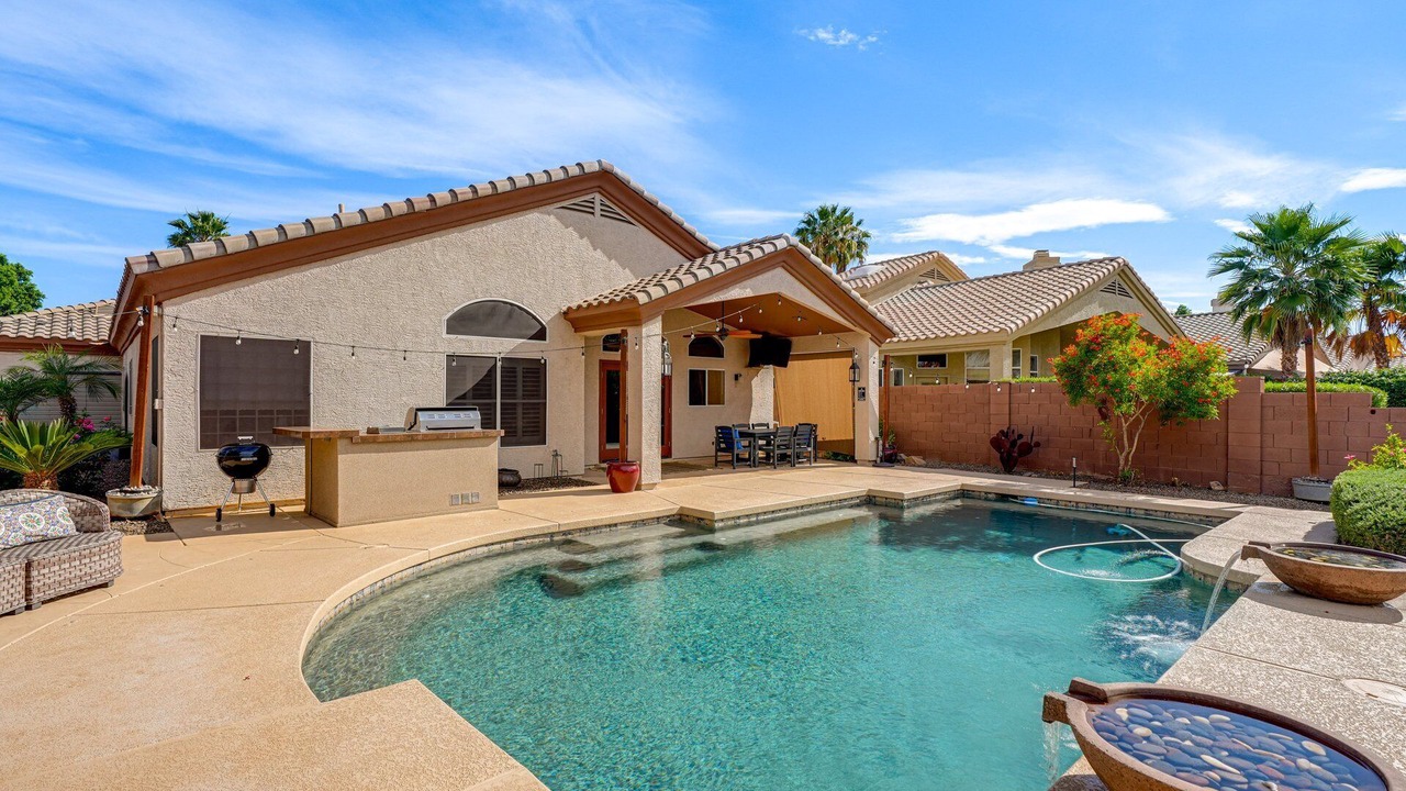 Photo of Outdoor in Arrowhead Lakes