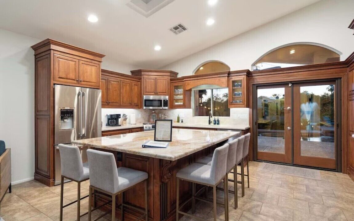 Photo of Kitchen in Arrowhead Lakes