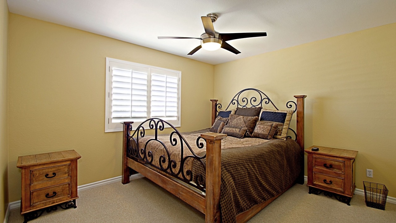 Photo of Bedroom in Arrowhead Lakes