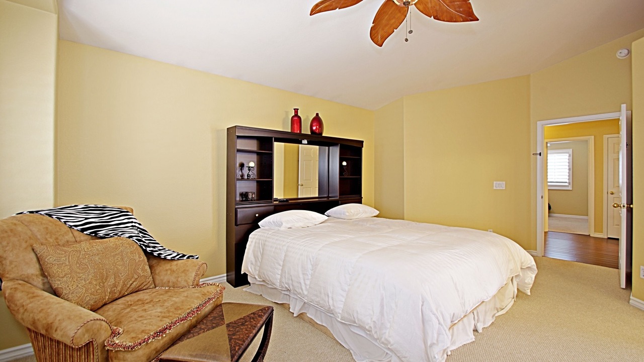 Photo of Bedroom in Arrowhead Lakes