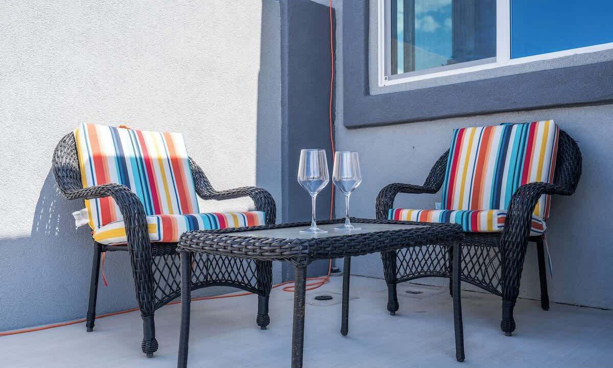 Photo of Patio Balcony in Barrio Hollywood