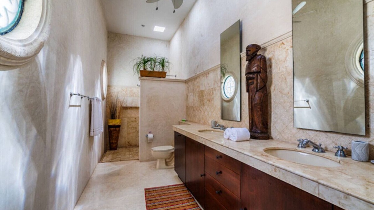 Photo of Bathroom in Zona Paseo Montejo