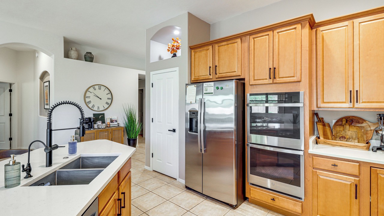 Photo of Kitchen in Continental Reserve