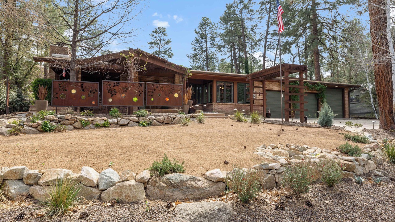 Photo of Outdoor in Mountain Club