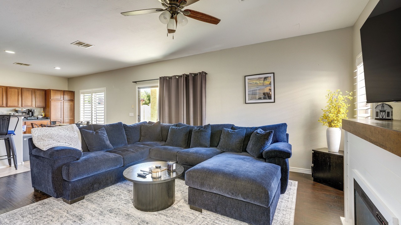 Photo of Livingroom in Maricopa