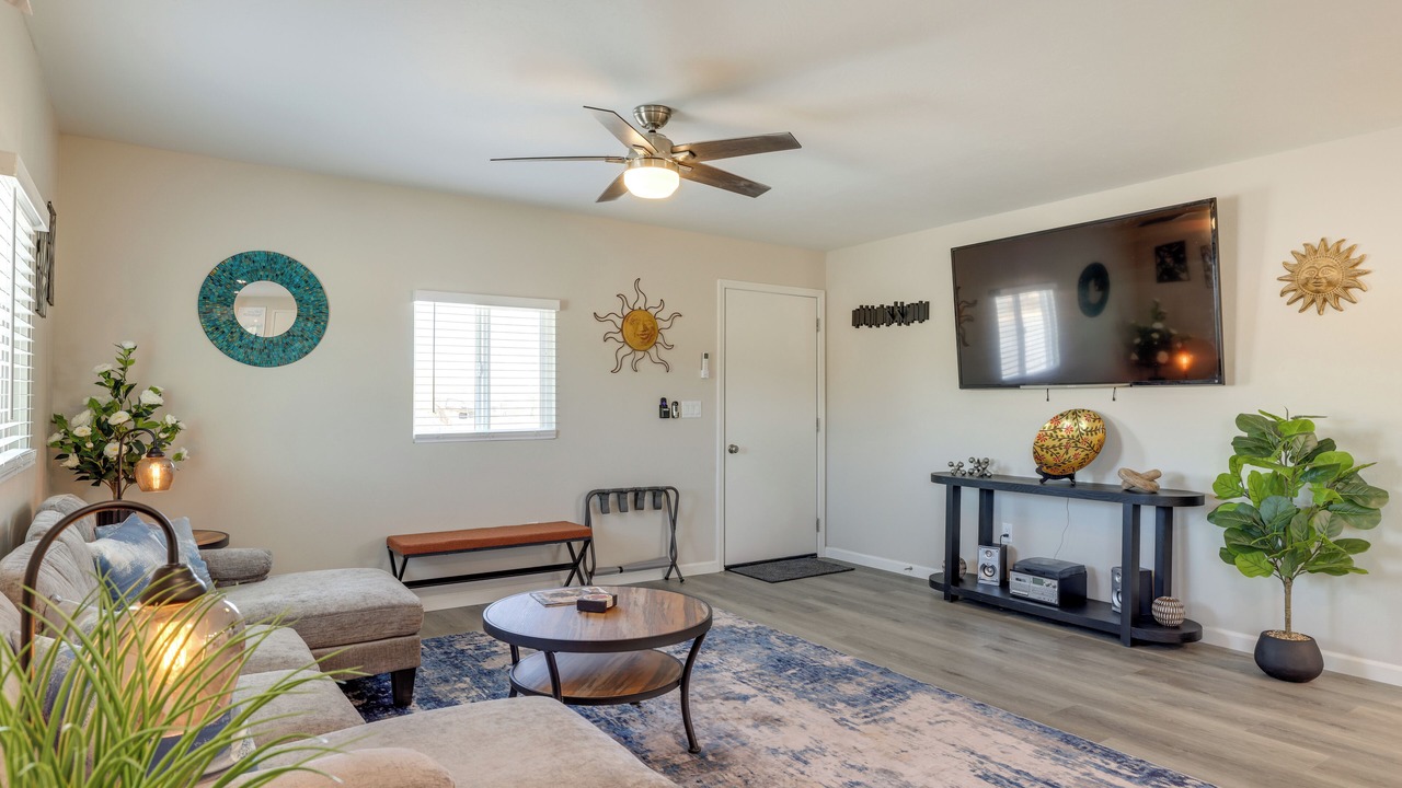 Photo of Livingroom in Maricopa