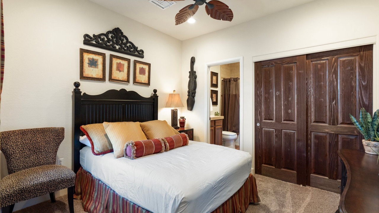 Photo of Bedroom in Desert Ridge