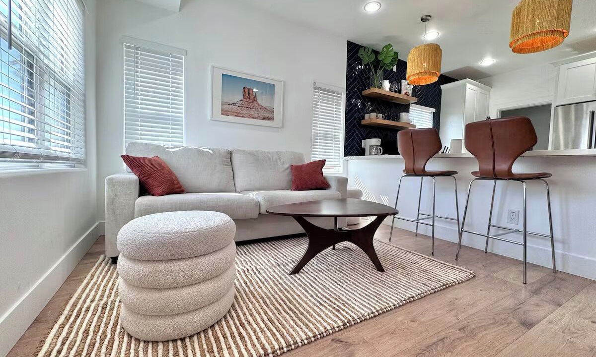 Photo of Livingroom in Coronado