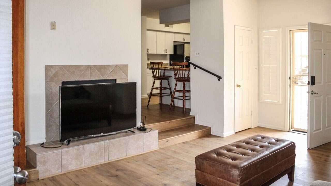 Photo of Livingroom in Paradise Valley Oasis