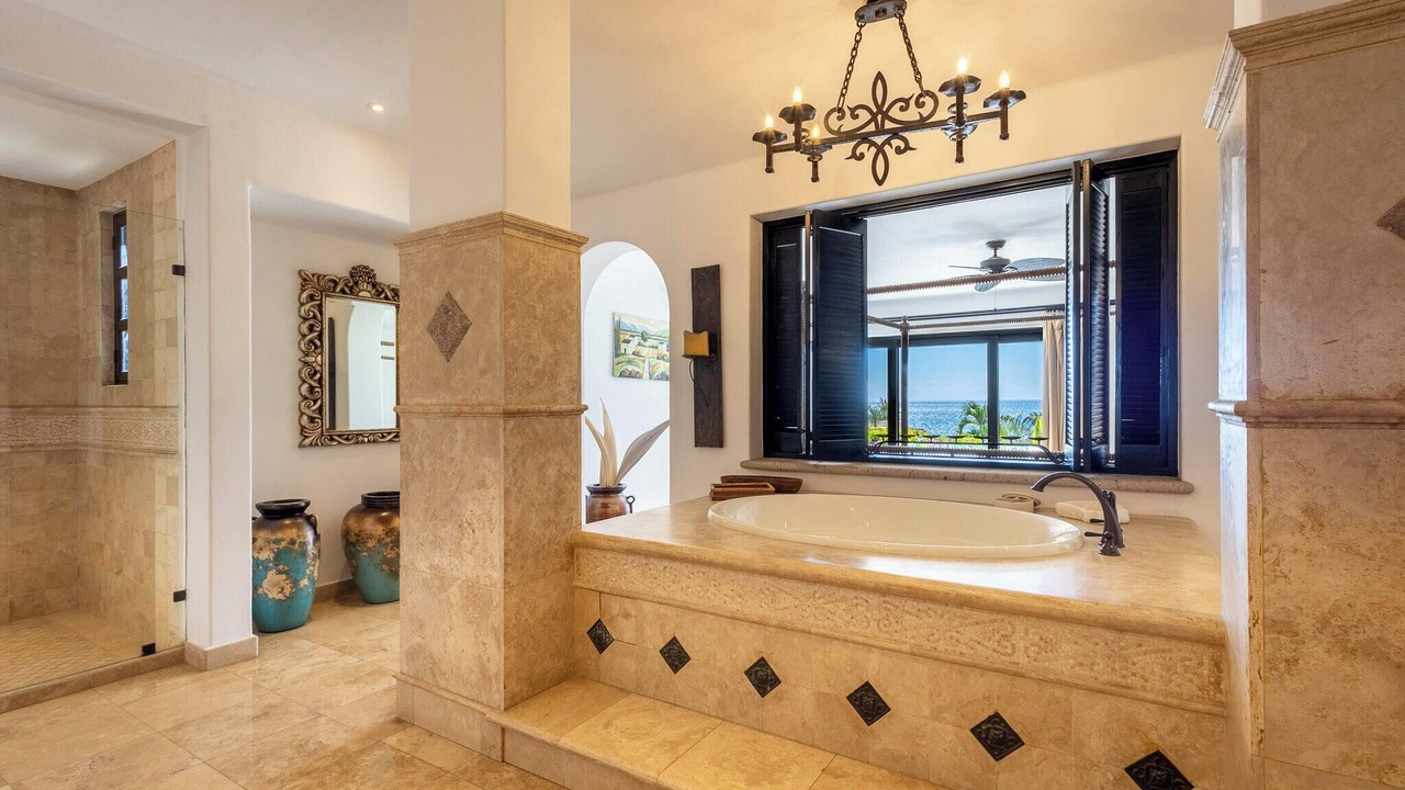 Photo of Bathroom in Los Cabos