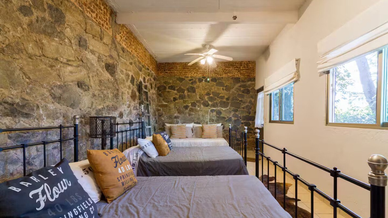 Photo of Bedroom in Raquet Club
