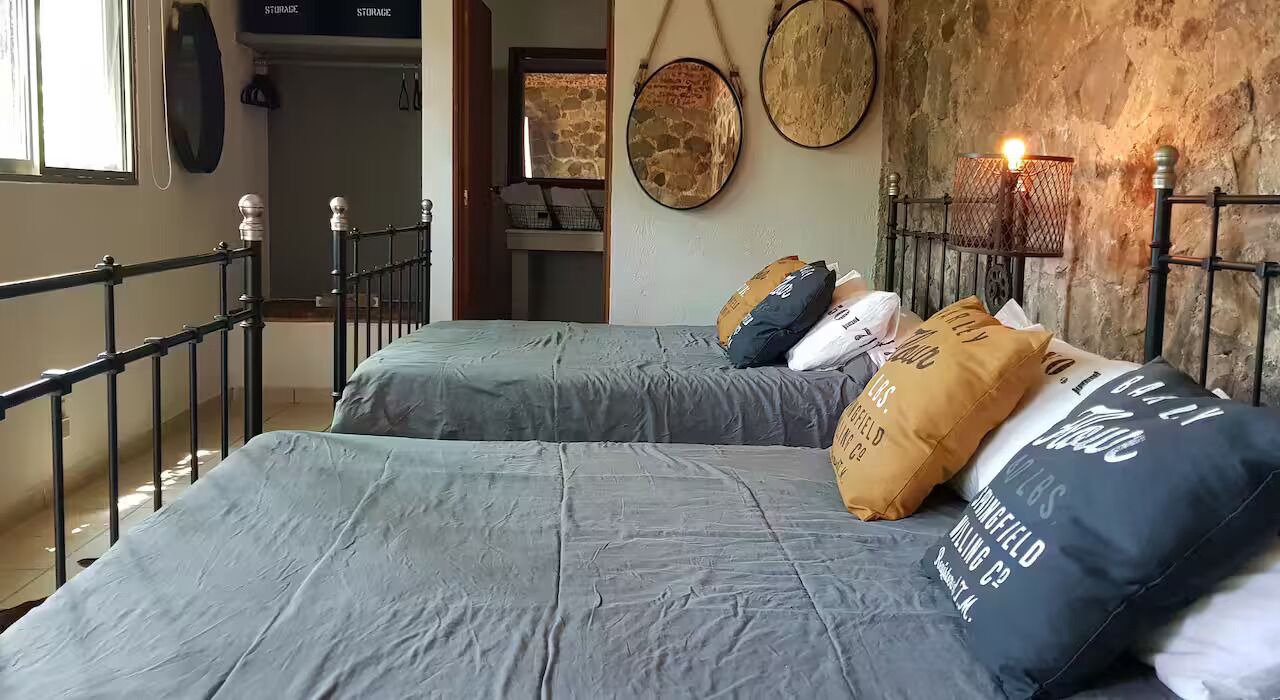 Photo of Bedroom in Raquet Club
